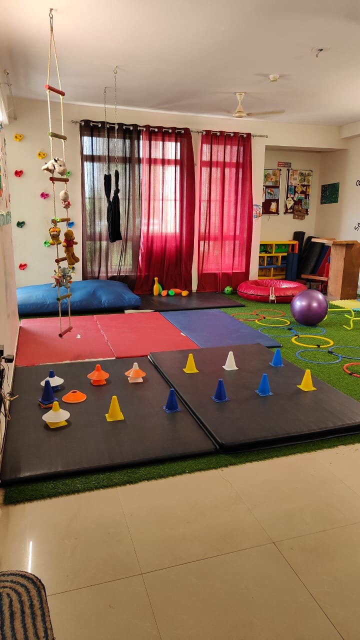Sensory Tools & Tactile Pathways